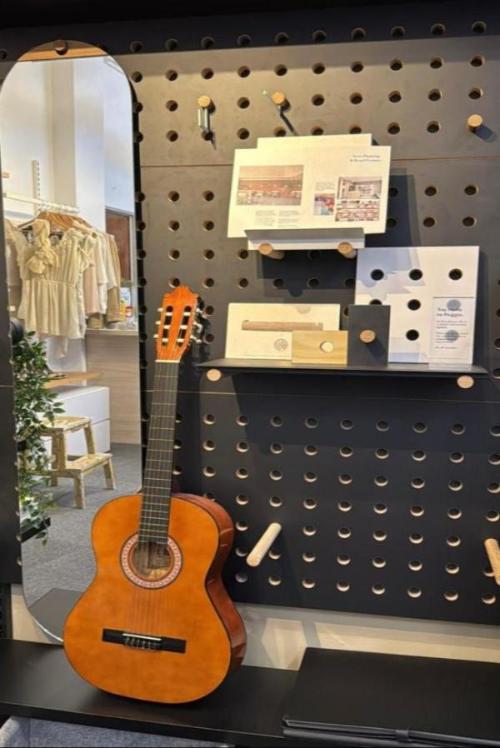 Peggie Mirror, 300W×1570H